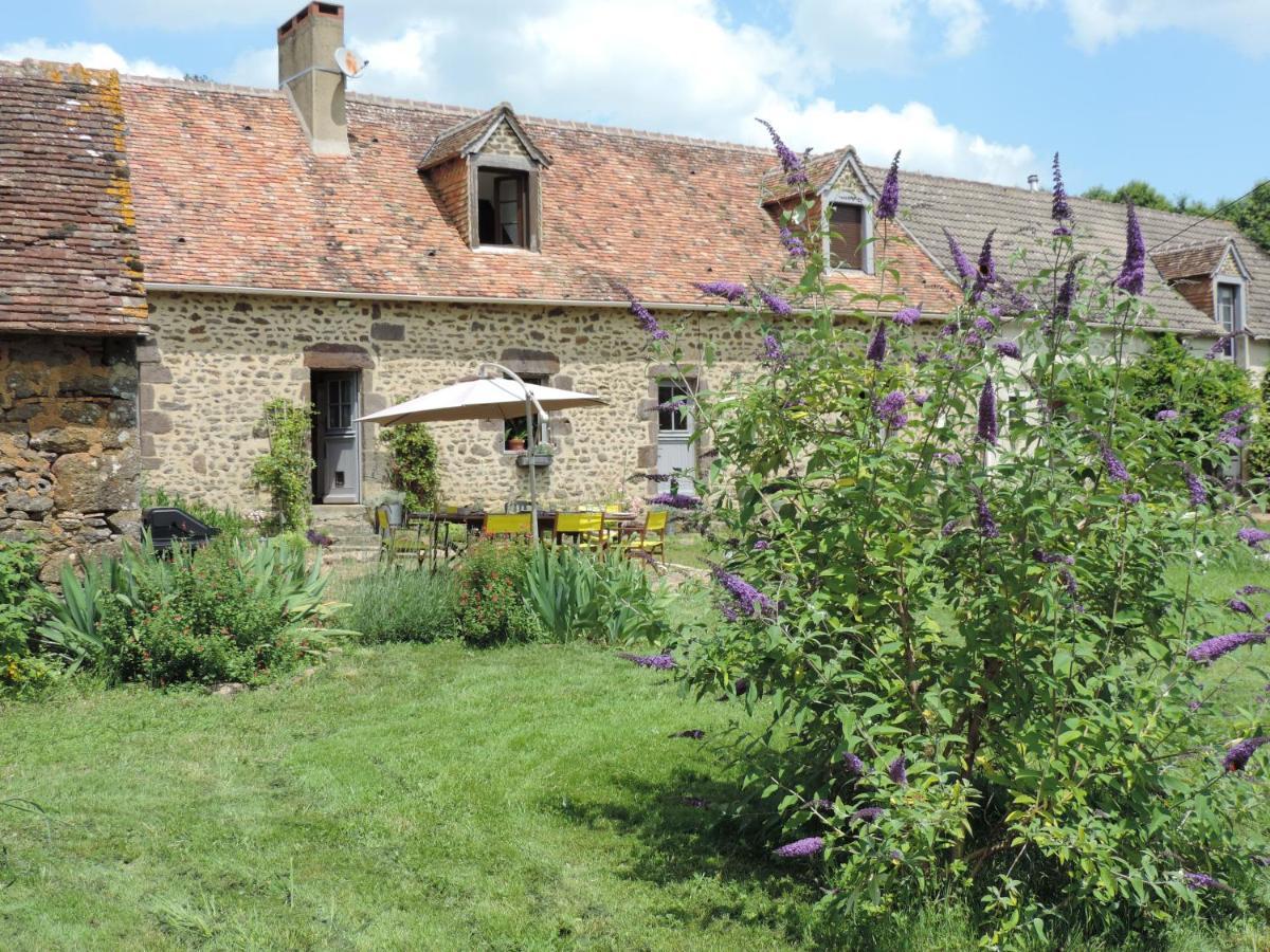 Le Clos Fleuri Ségrie Exteriör bild