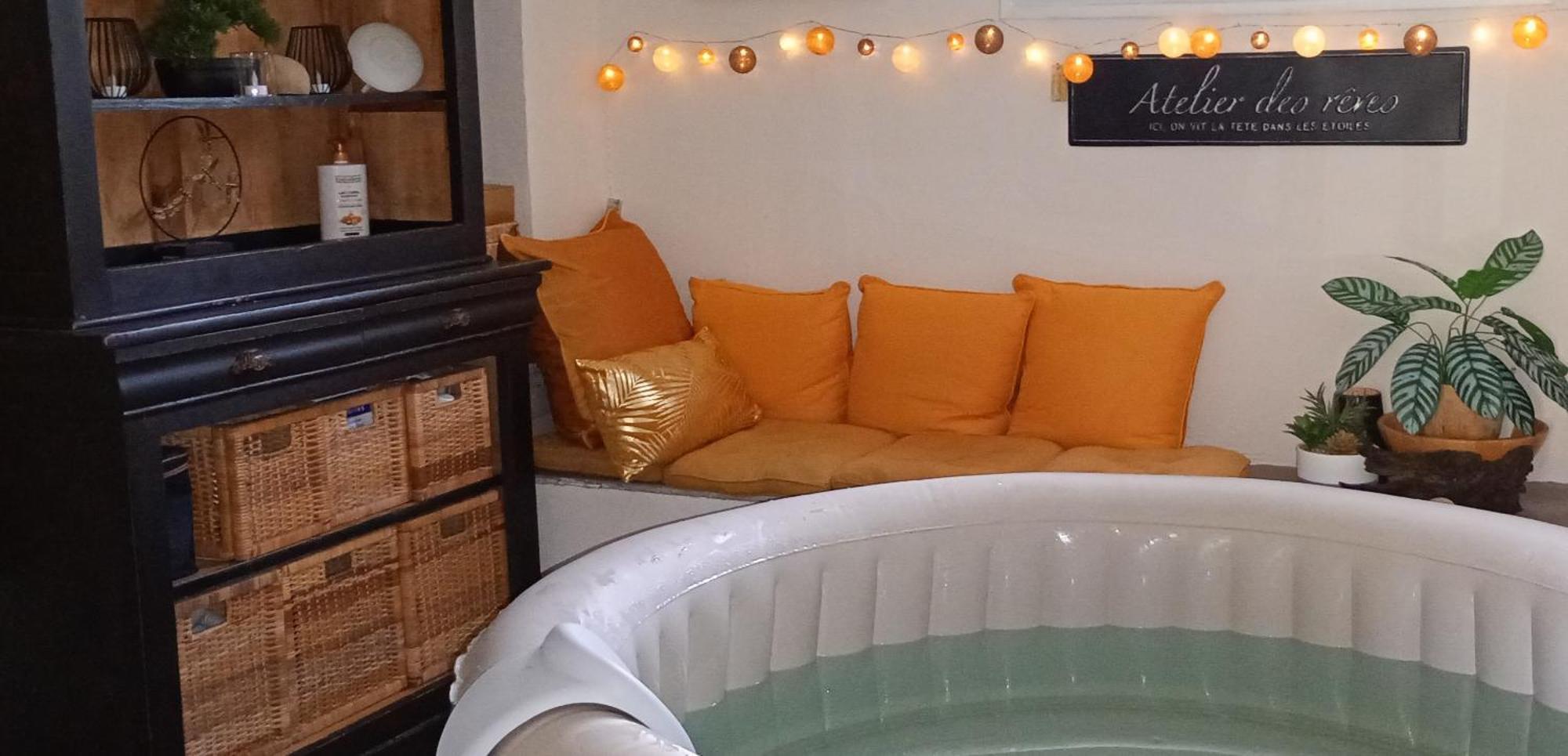 Le Clos Fleuri Ségrie Exteriör bild