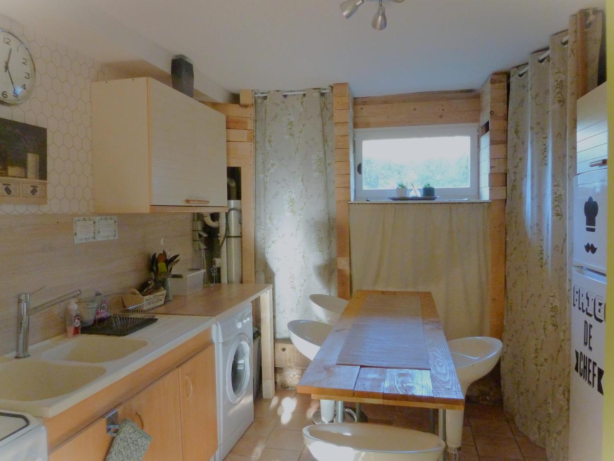 Le Clos Fleuri Ségrie Exteriör bild